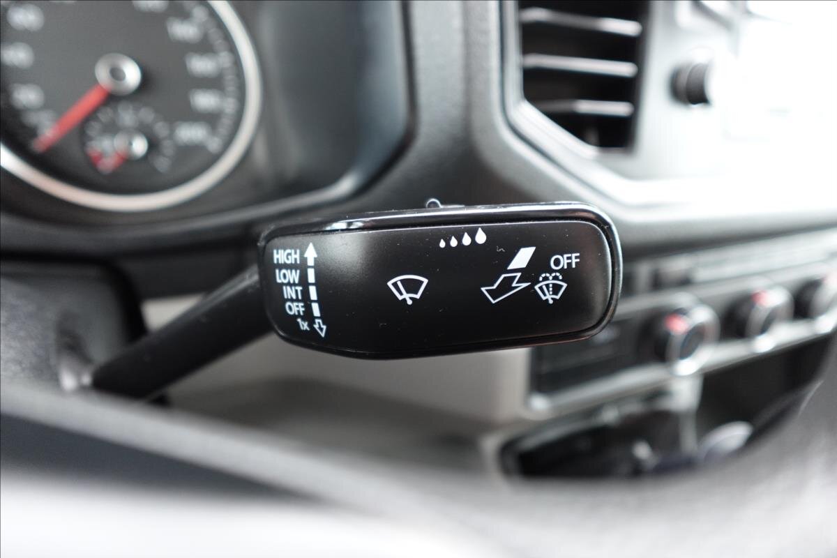 Volkswagen Crafter Valník 2,0 l 130 kw