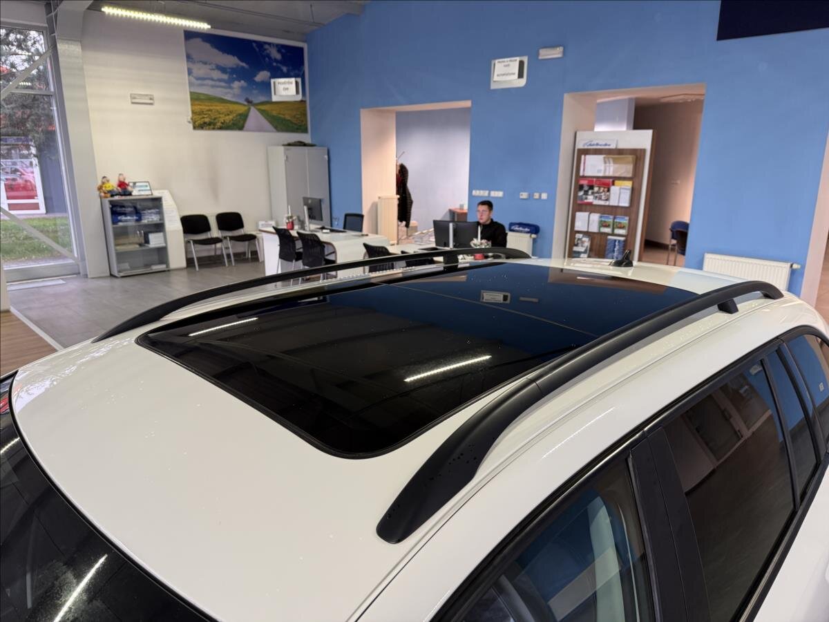 Škoda Superb Kombi 2,0 l 125 kw