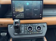 Land Rover Defender SUV / Terénní 3,0 l 294 kw