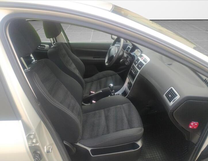 Peugeot 307 16