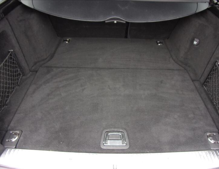 Mercedes-Benz Třídy C 32