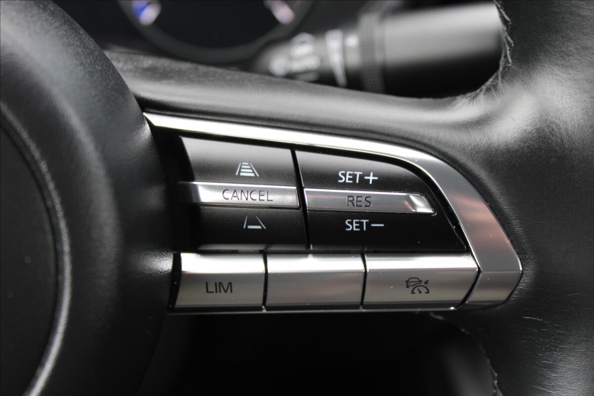 Mazda 3 Sedan 2,0 l 90 kw