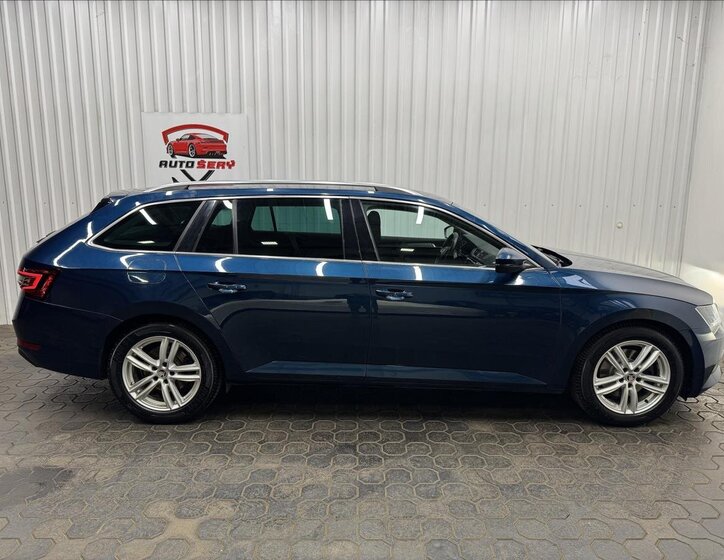 Škoda Superb 10