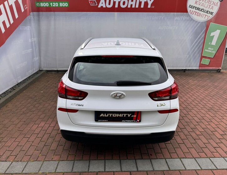 Hyundai i30 Kombi 998,0 88 kw
