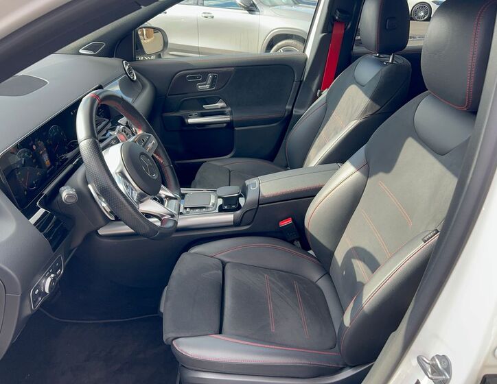 Mercedes-Benz GLA 15