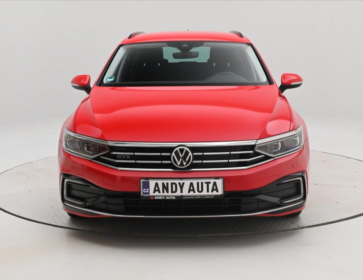 Volkswagen Passat Kombi 1,4 l 115 kw