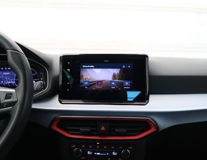 Seat Arona SUV / Terénní 999,0 85 kw