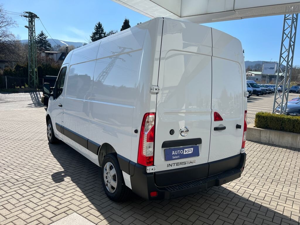 Nissan Interstar Skříň 2,3 l 100 kw