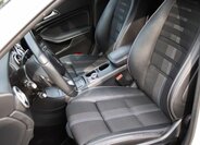 Mercedes-Benz CLA Kombi 1,5 l 80 kw