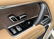 Land Rover Range Rover SUV 3,0 l 404 kw