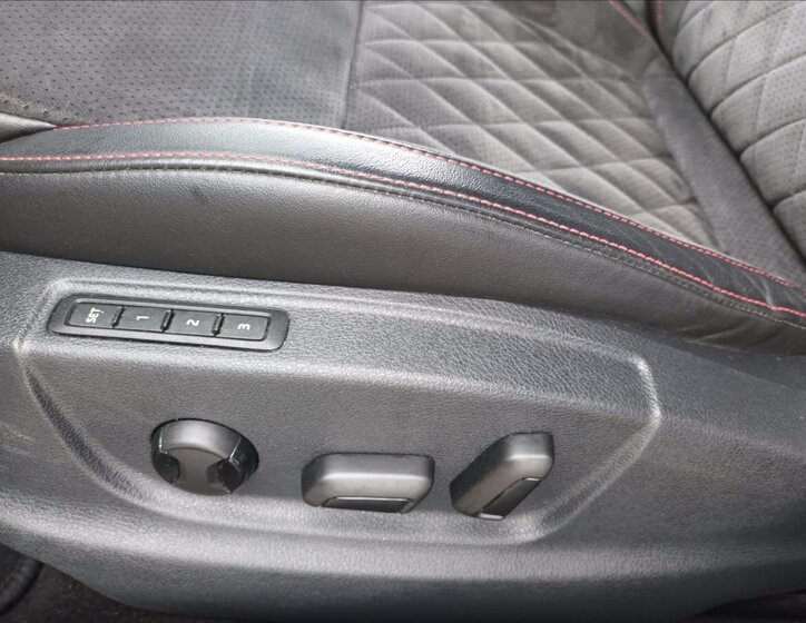 Škoda Octavia Kombi 2,0 l 135 kw