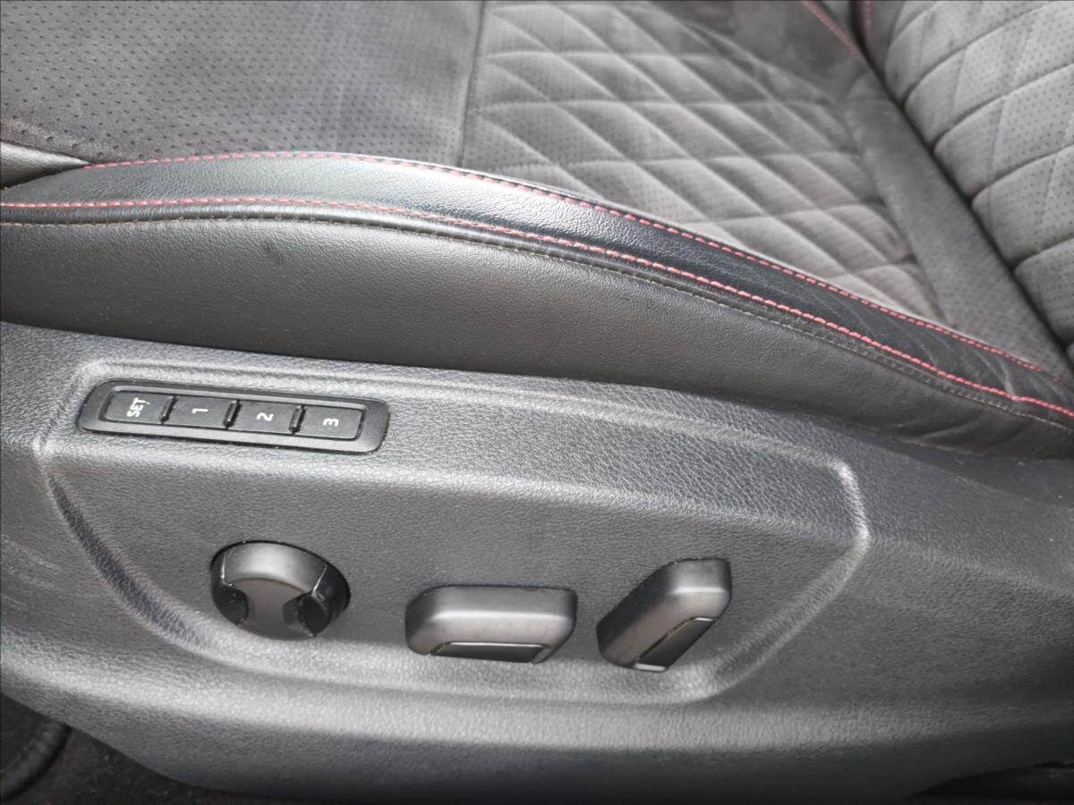 Škoda Octavia Kombi 2,0 l 135 kw