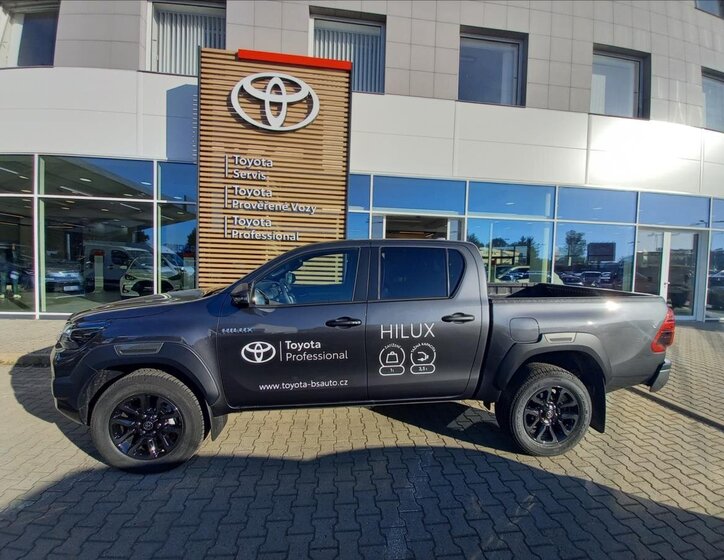 Toyota Hilux Ostatní 2,8 l 150 kw