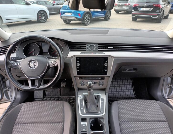 Volkswagen Passat Kombi 2,0 l 110 kw