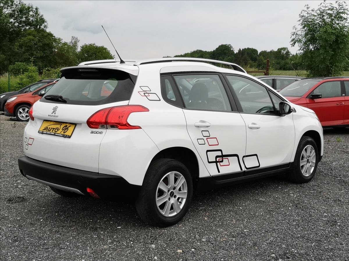 Peugeot 2008 Kombi 1,4 l 50 kw