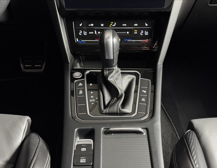 Volkswagen Passat Kombi 2,0 l 140 kw