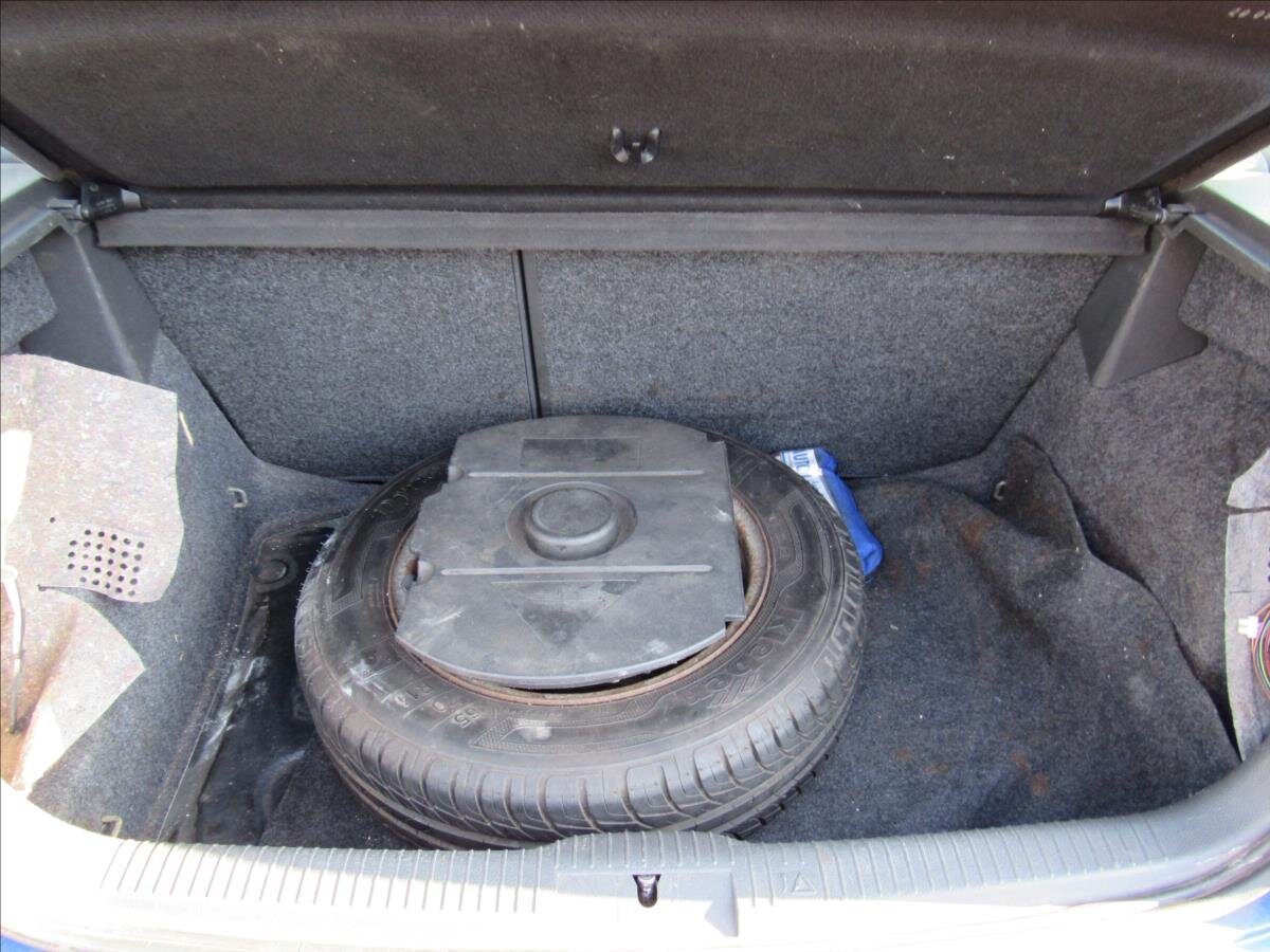 Volkswagen Polo Hatchback 1,2 l 40 kw