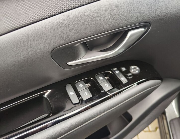 Hyundai Tucson SUV 1,6 l 110 kw