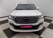 Toyota Land Cruiser 4