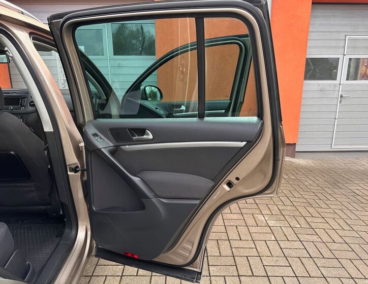 Volkswagen Tiguan SUV / Terénní 2,0 l 103 kw