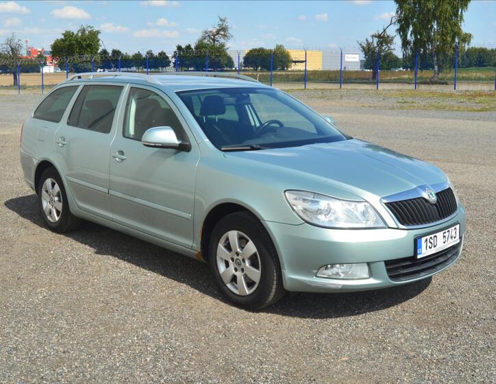 Škoda Octavia 9