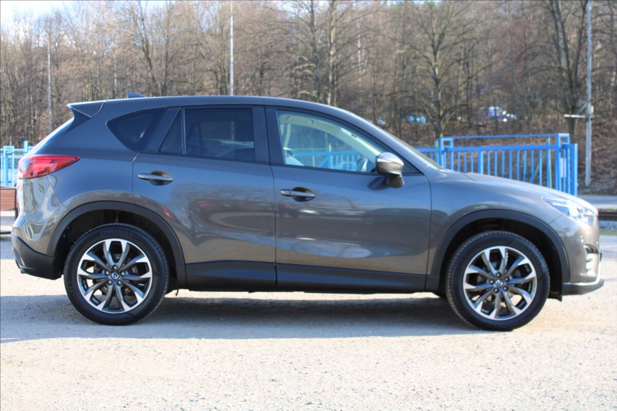 Mazda CX-5 SUV / Terénní 2,5 l 141 kw