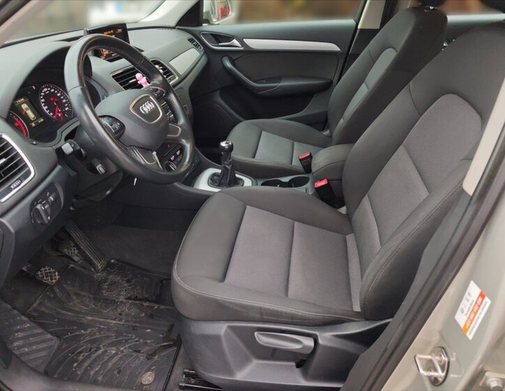 Audi Q3 SUV / Terénní 2,0 l 110 kw