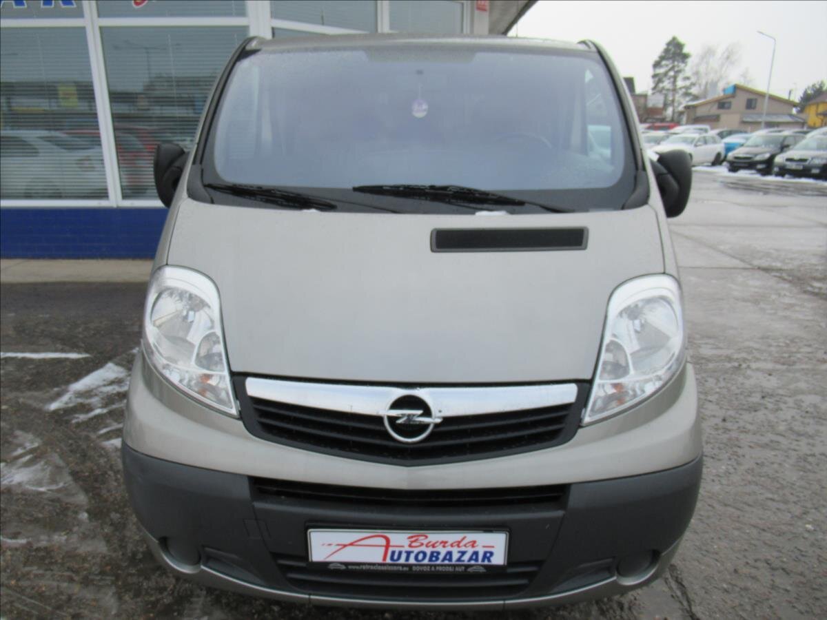 Opel Vivaro Ostatní 2,5 l 84 kw