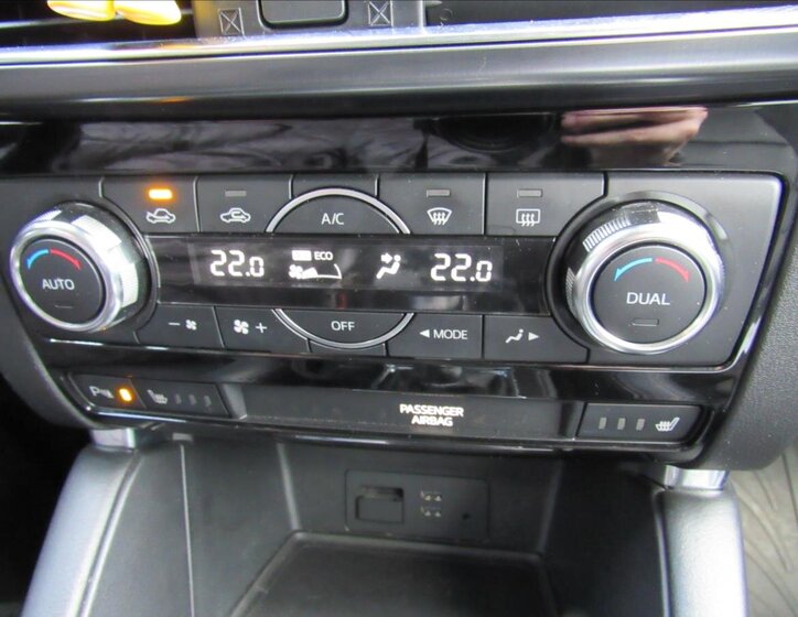 Mazda CX-5 SUV / Terénní 2,2 l 129 kw