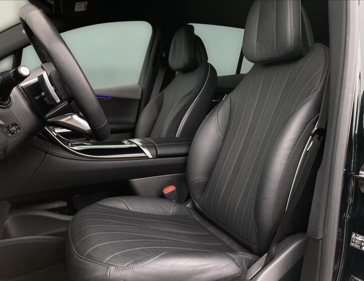 Mercedes-Benz EQE SUV / Terénní 0,0 300 kw