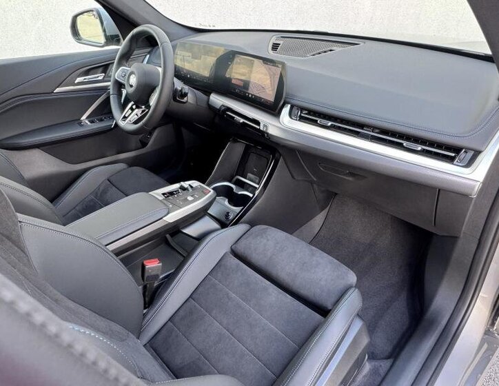 BMW X1 SUV 1,5 l 125 kw