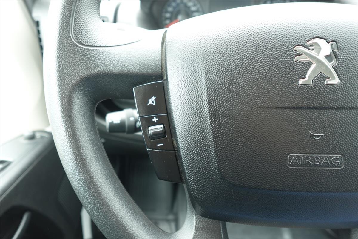 Peugeot Boxer Ostatní 2,2 l 121 kw