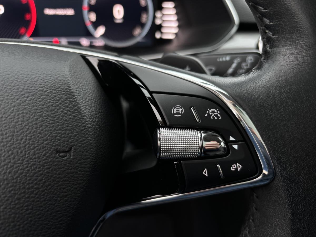 Škoda Superb Kombi 2,0 l 110 kw