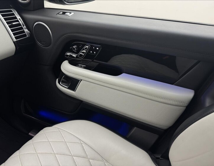 Land Rover Range Rover SUV / Terénní 5,0 l 405 kw