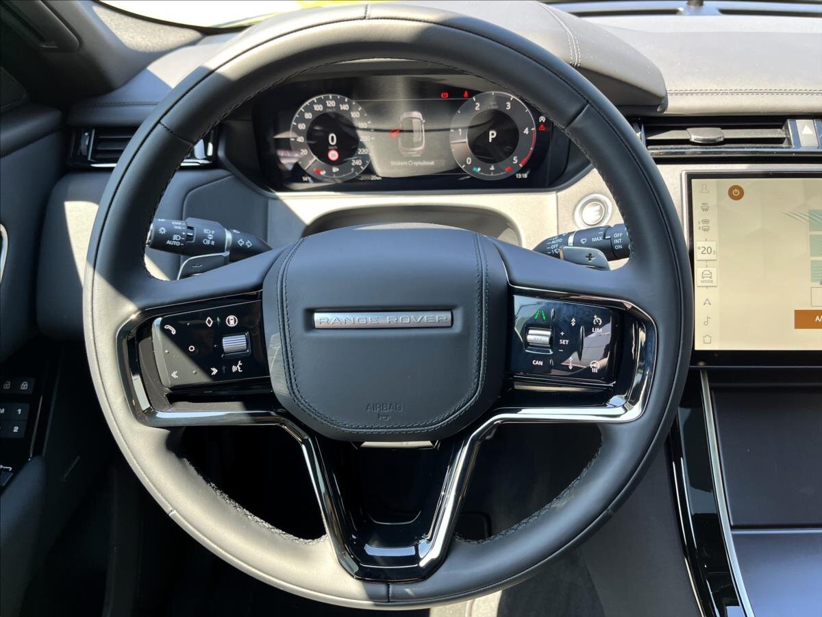 Land Rover Range Rover Velar SUV 2,0 l 150 kw