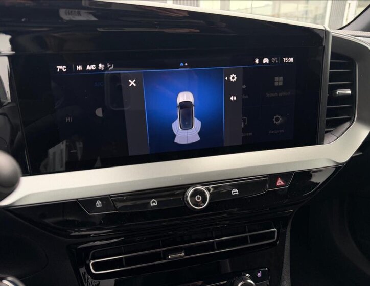 Opel Mokka SUV / Terénní 1,2 l 100 kw