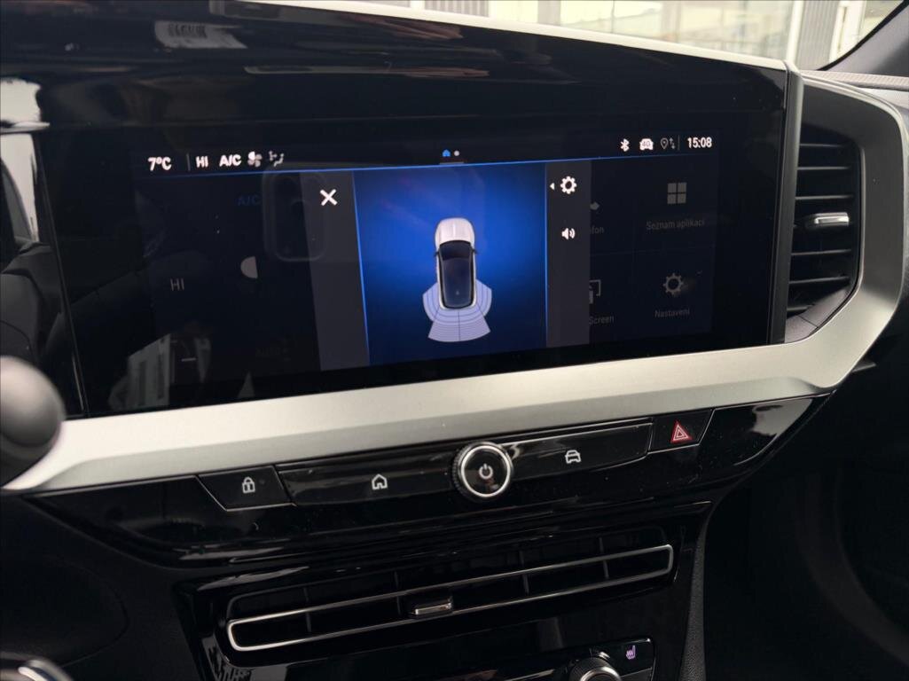 Opel Mokka SUV / Terénní 1,2 l 100 kw