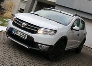 Dacia Sandero Hatchback 898,0 66 kw