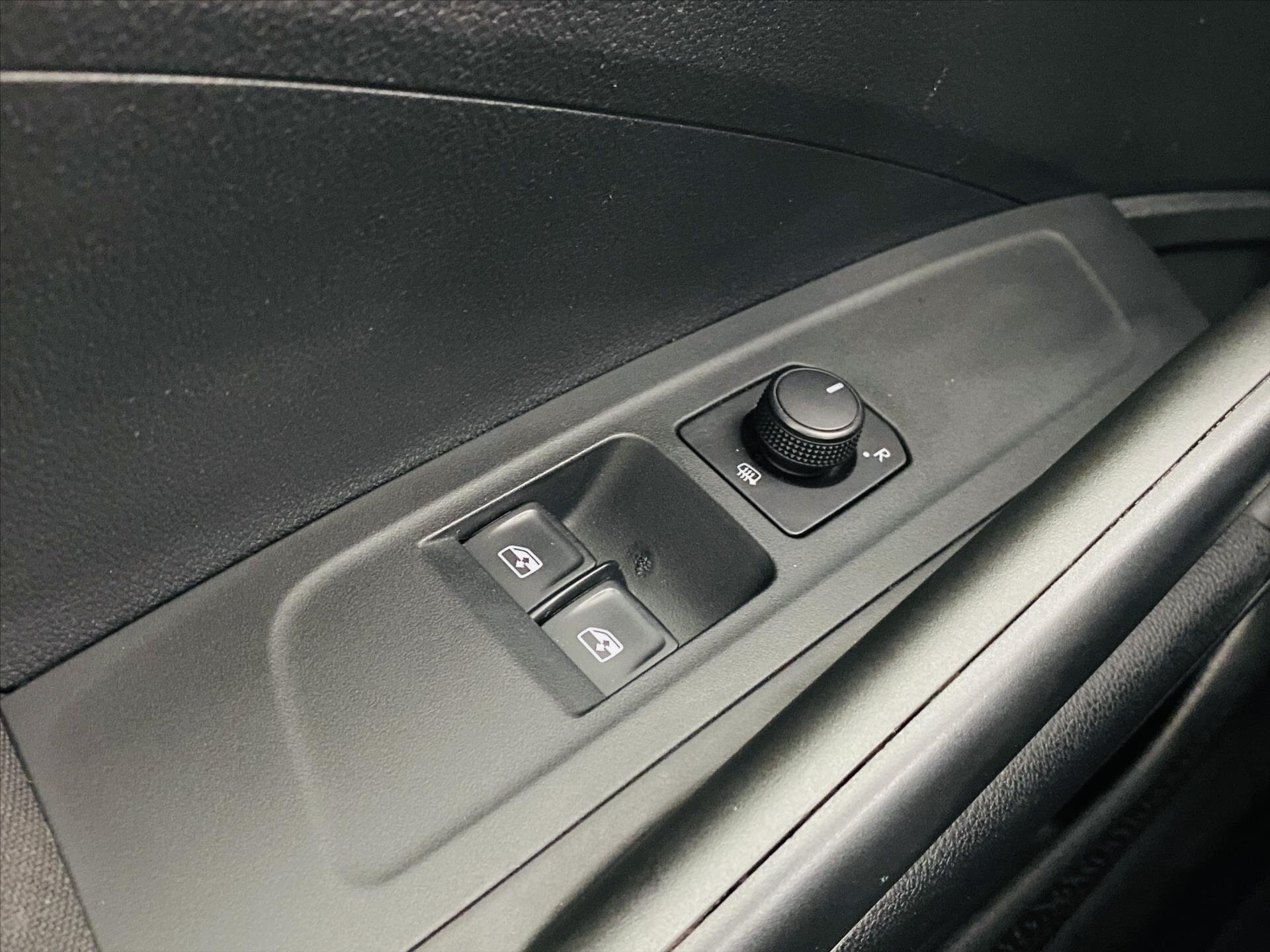 Škoda Fabia Hatchback 999,0 70 kw