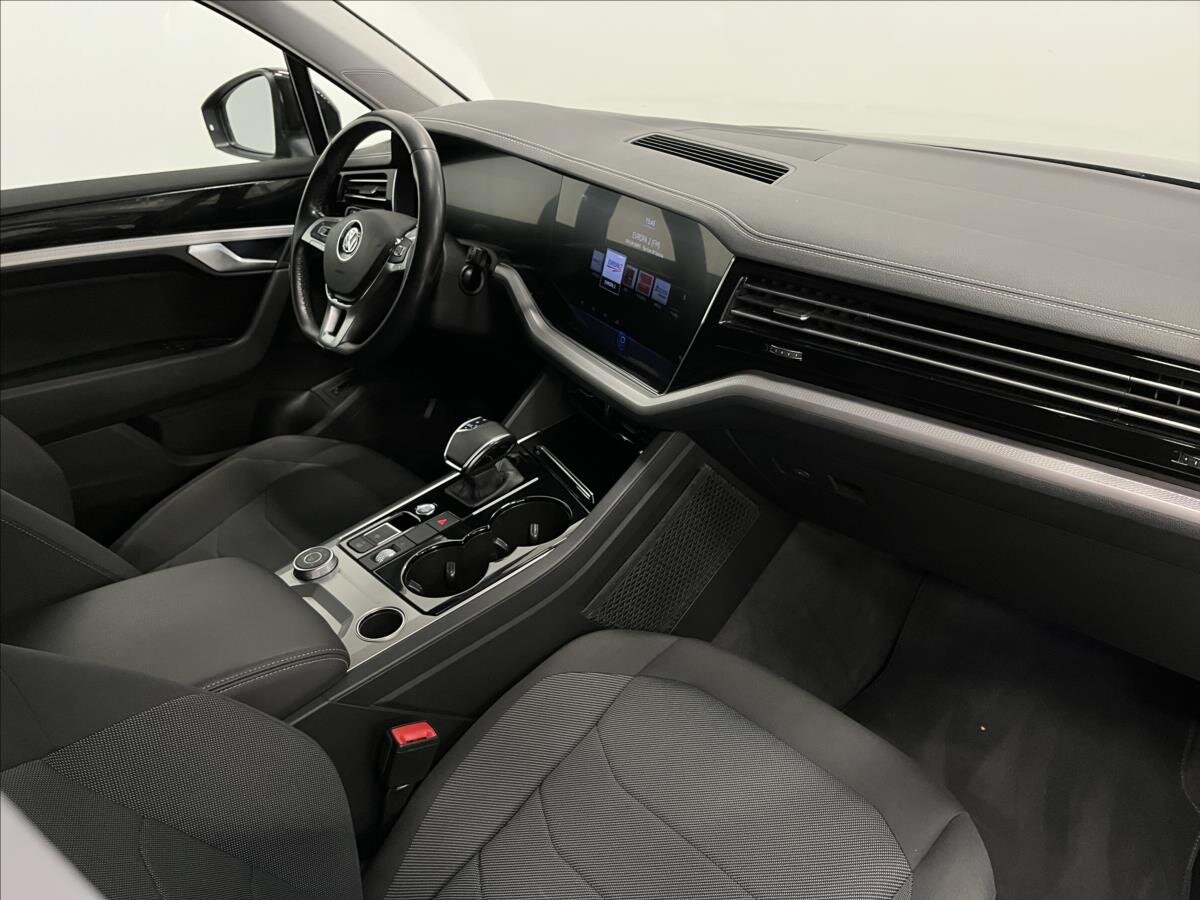 Volkswagen Touareg SUV 3,0 l 170 kw