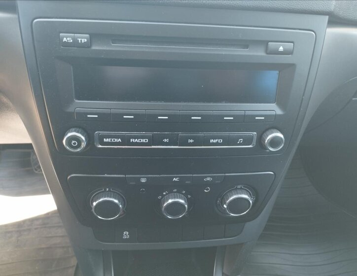 Škoda Yeti SUV / Terénní 1,2 l 77 kw