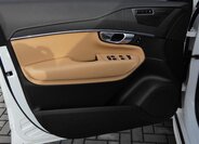 Volvo XC90 SUV / Terénní 2,0 l 173 kw