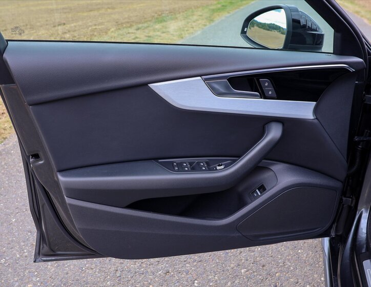 Audi A4 Kombi 2,0 l 110 kw