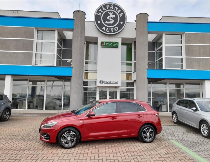 Hyundai i30 Hatchback 1,5 l 118 kw