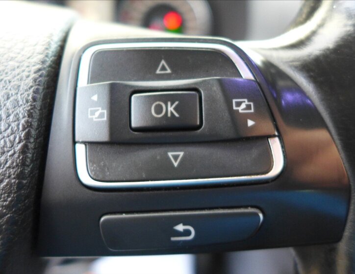 Volkswagen Touran Kombi 1,6 l 77 kw