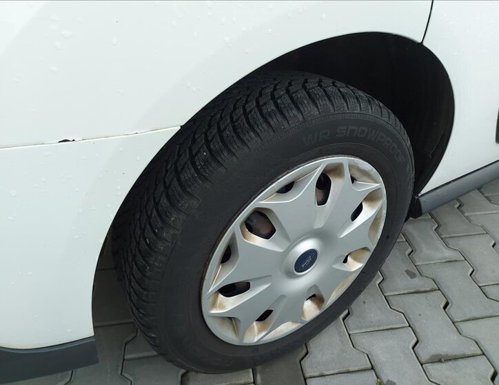 Ford Transit Connect Kombi 1,5 l 74 kw