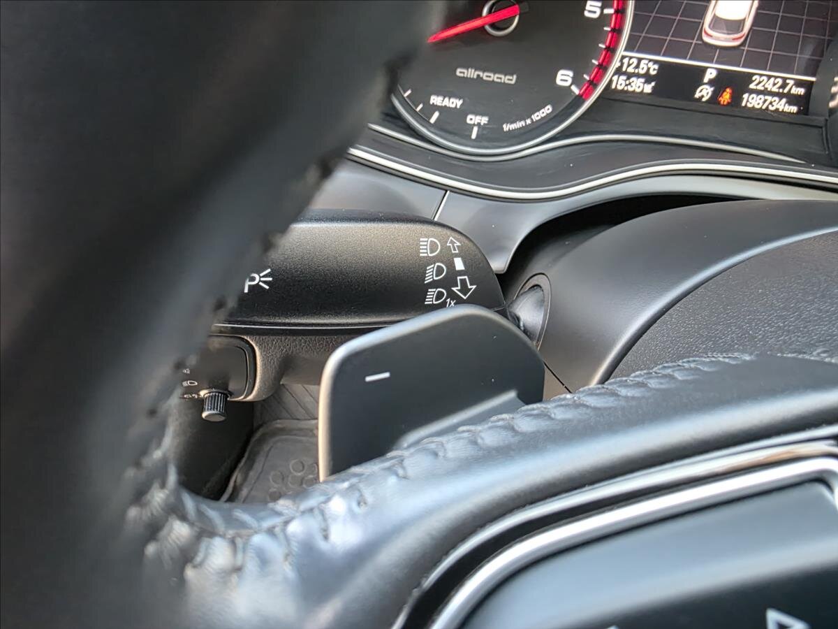 Audi A6 Allroad Kombi 3,0 l 200 kw