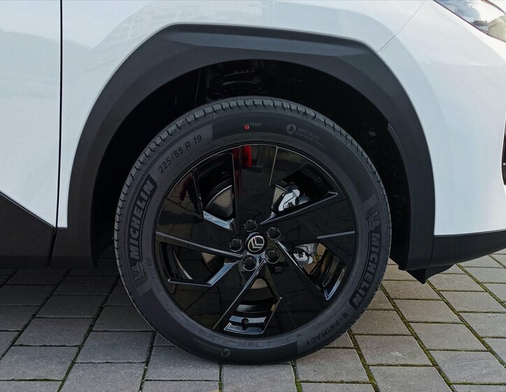 Citroën C5 Aircross SUV / Terénní 1,2 l 107 kw