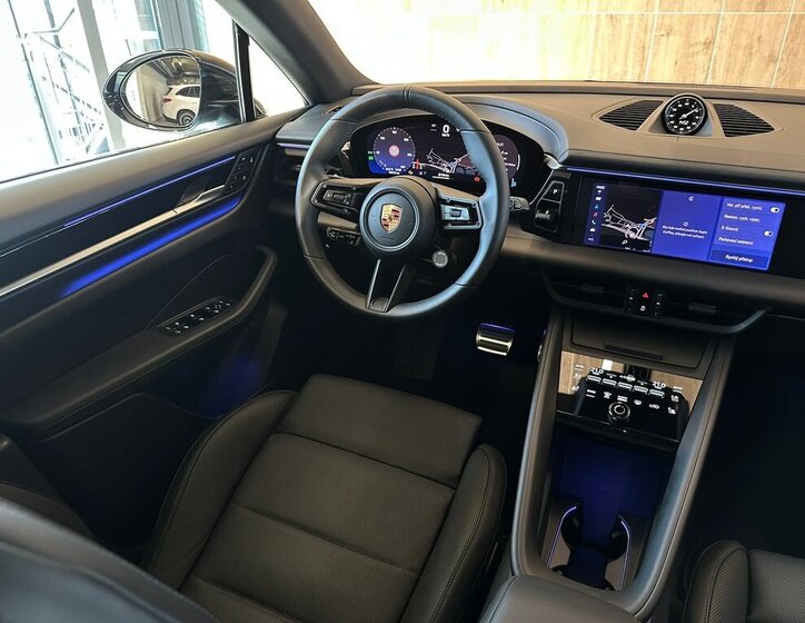 Porsche Macan SUV / Terénní 0,0 300 kw