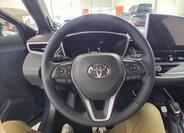 Toyota Corolla Cross 13